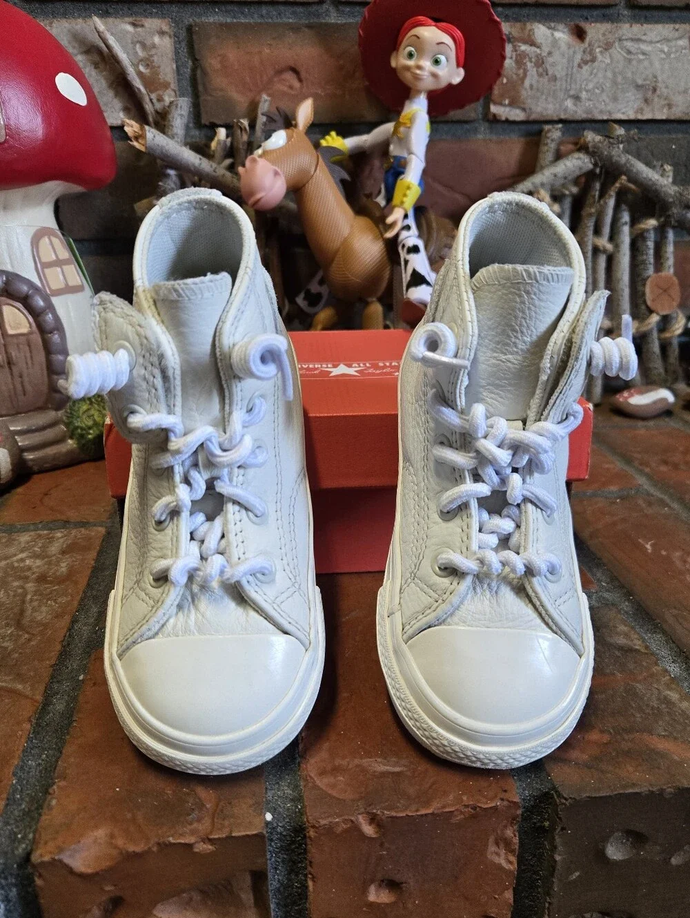Converse Chuck 70 Taylor Easy On Leather Hi Top Vintage 'White'